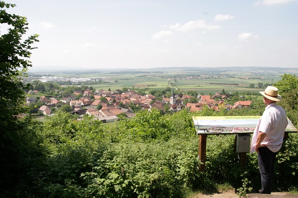 Hutehäuschen auf dem Historischen Rundwanderweg bei Königsberg in Bayern